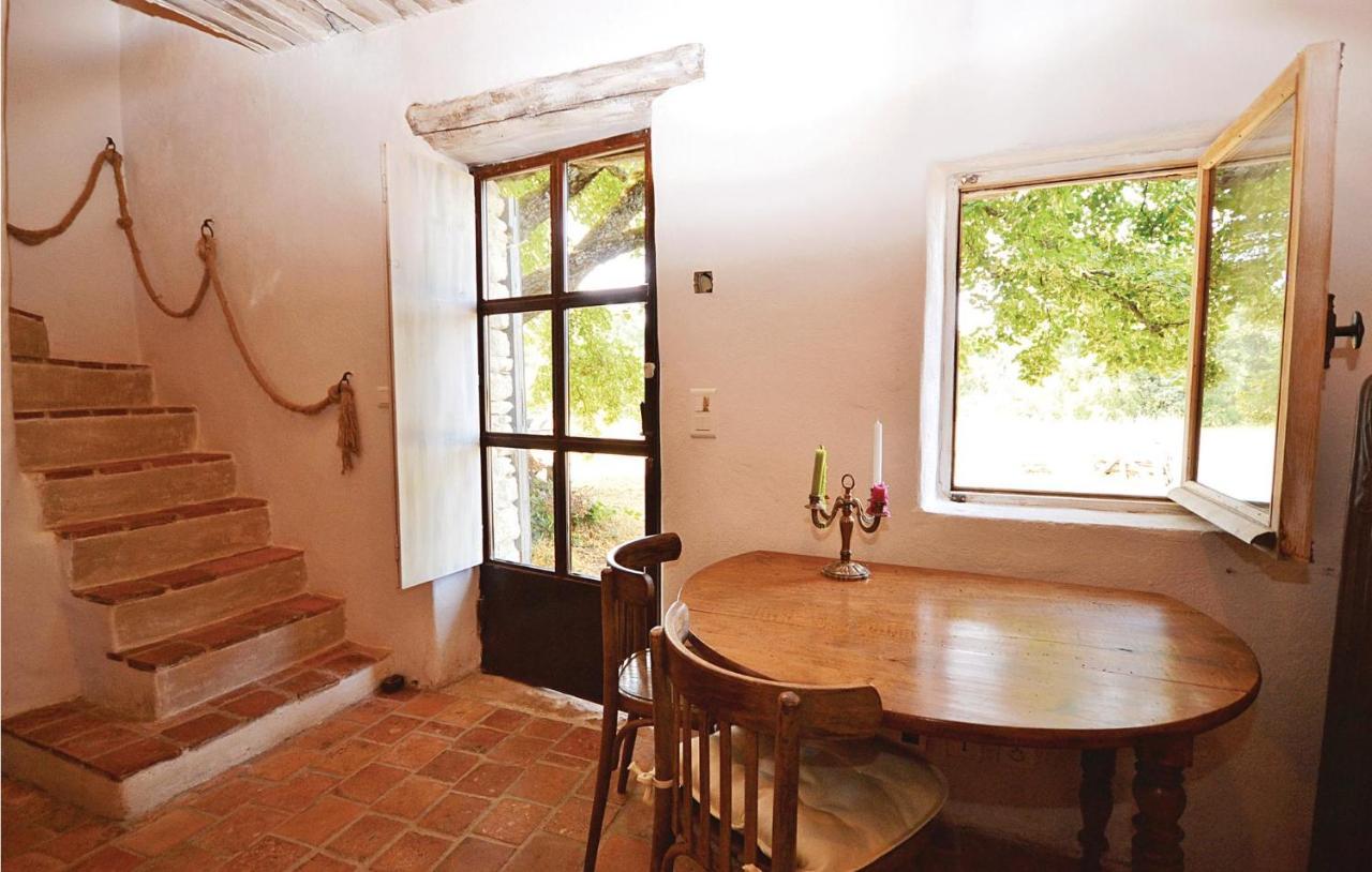 Cozy Home In Saignon With Kitchen Экстерьер фото